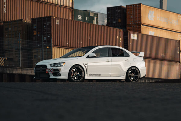 Mitsubishi Lancer Evolution X