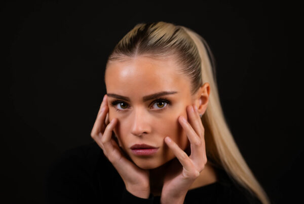 Intensity & Elegance Feloumena